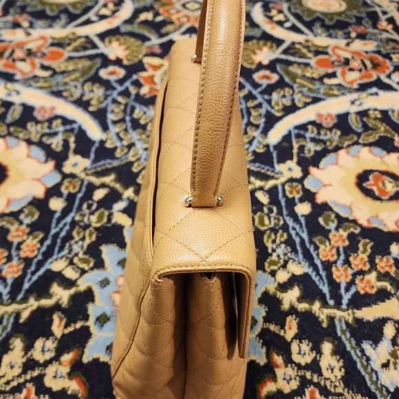 Vintage Chanel Kelly Top Handle Cavier Biege SHW (2001) - Picture 15 of 16